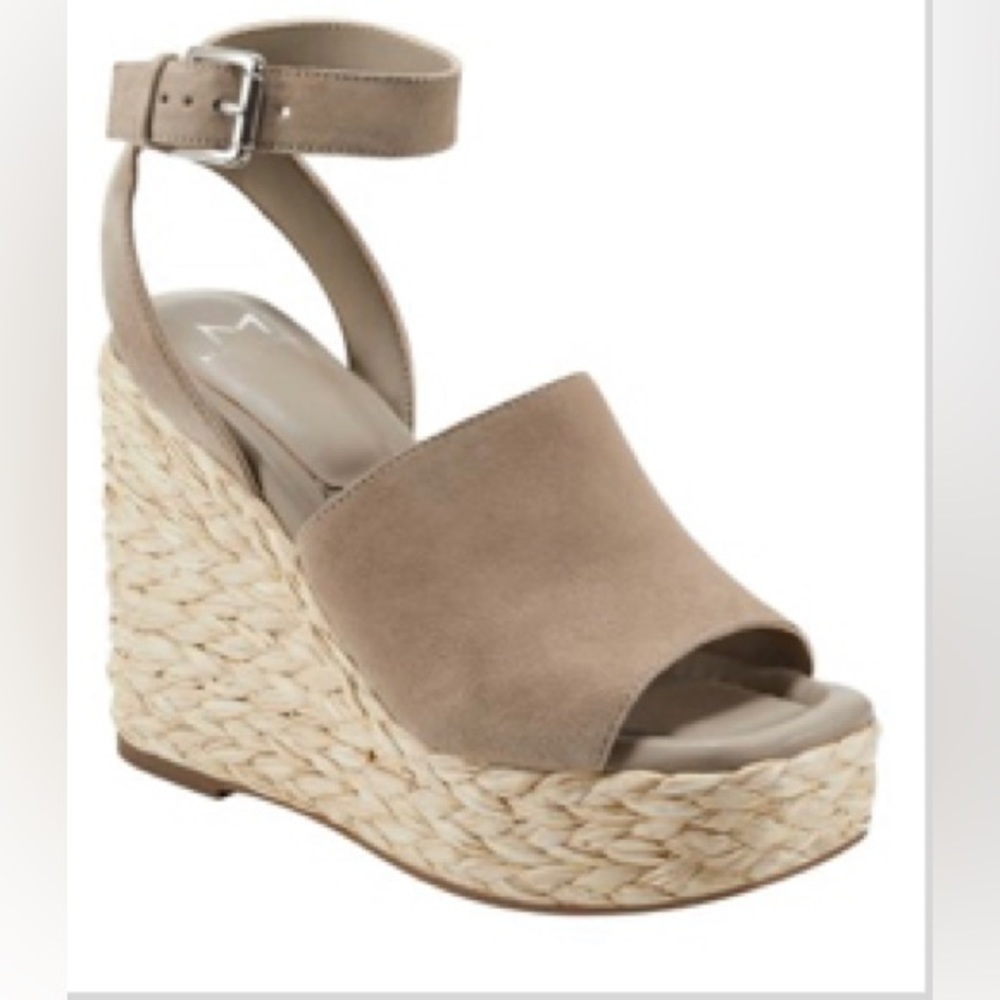 NWT Marc Fisher espadrille Sz 7.5 grey/tan